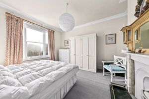 Bedroom- click for photo gallery